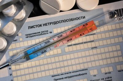 Самозанятые и ИП в России теперь смогут оформлять больничные